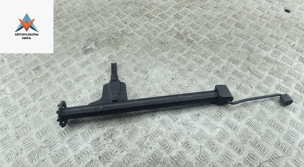 домкрат Mercedes-Benz E-Класс W210/S210 1996, 2.0 л., бензин, МКПП, синий, седан, 2105830115 - фото №1