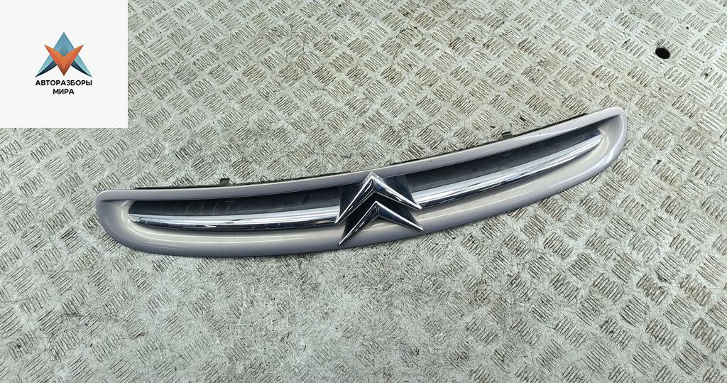 решетка радиатора Citroen Xsara Picasso 1 поколение 2001, серый, минивэн, 9632099177 - фото №1