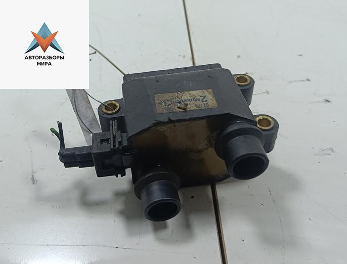 катушка зажигания Ford Galaxy 1 поколение 1996, 2.0 л., бензин, МКПП, серый, минивэн, 95WF12029BA - фото №1