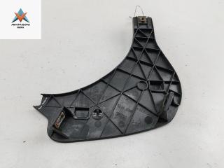 крепление фары правой Audi A4 B6 2003, 2.0 л., бензин, АКПП, чёрный, универсал