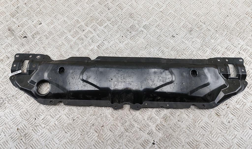 рамка капота BMW 5 E60/E61 2004, 2.2 л., бензин, МКПП, чёрный, седан, 7033741
