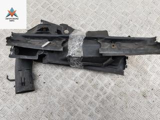 диффузор вентилятора BMW 5 серия E60/E61 2004, 2.2 л., бензин, МКПП, чёрный, седан, 7050649, 7050651, 700604