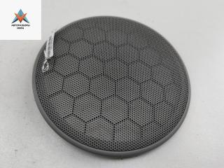 Сетка (решетка) динамика Volkswagen Golf 4 поколение 2000, 1.4 л., бензин, МКПП, синий, хетчбэк 5 дв., 3B0868149