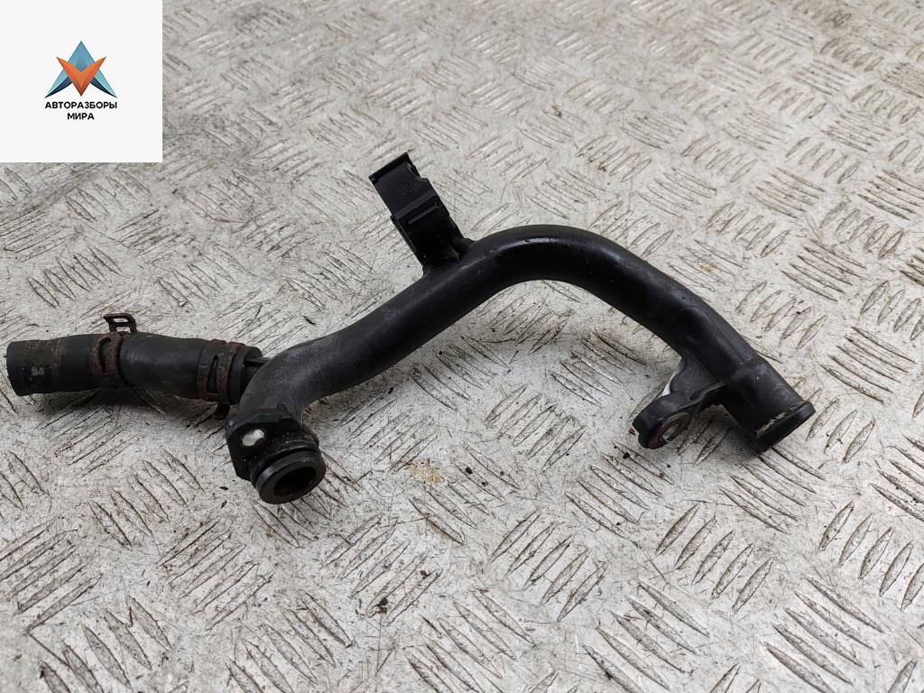 трубка охлаждающей жидкости Volkswagen Passat B6 2008, 1.8 л., бензин, МКПП, 06J121065F - фото №1