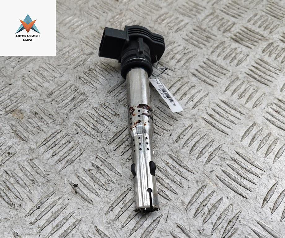 катушка зажигания Volkswagen Passat B6 2008, 1.8 л., бензин, МКПП, синий, универсал, 07K905715D - фото №1