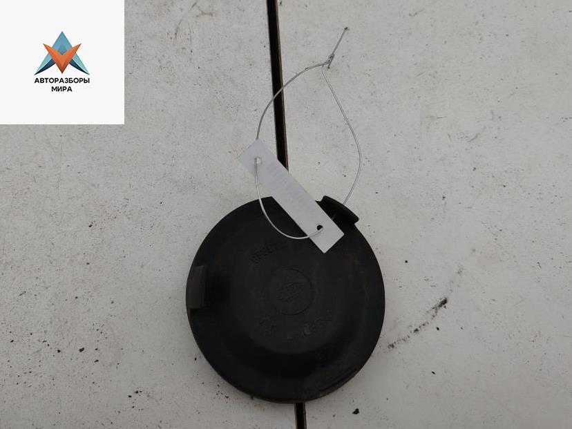 Крышка (заглушка) задняя фары Volkswagen Passat B5 1997, 1.6 л., бензин, МКПП, зелёный, седан, 143688 - фото №1