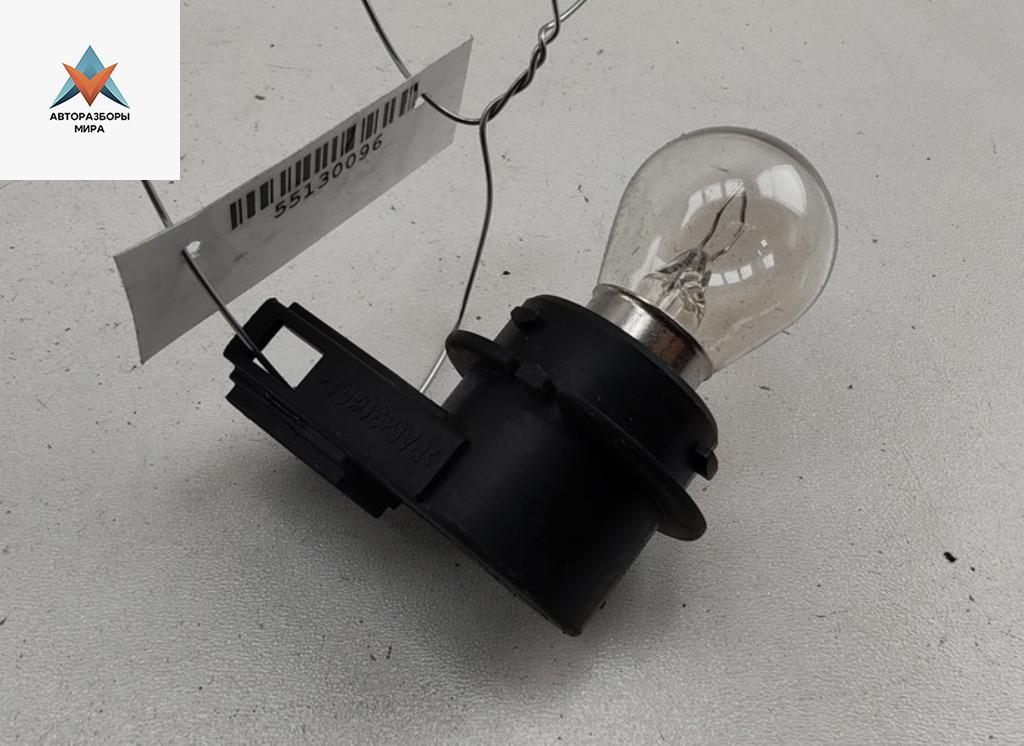 Патрон лампы фонаря Volkswagen Golf 5 поколение 2004, 1.4 л., бензин, МКПП, чёрный, хетчбэк 3 дв., 1K69452269 - фото №1