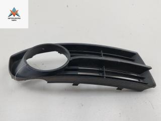 рамка фары противотуманной правой Volkswagen Touran 1 поколение 2005, 2.0 л., бензин, МКПП, красный, минивэн, 1T0853666A