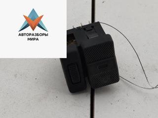 переключатель света Volkswagen Passat B3 1991, 1.8 л., бензин, МКПП, зелёный, универсал, 03847730