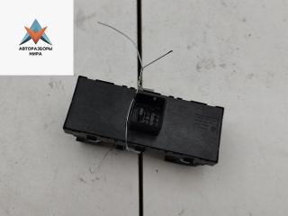 блок управления стеклоподъемниками Volkswagen Touran 1 поколение 2003, 1.6 л., бензин, МКПП, серый, минивэн, 1K4959857B