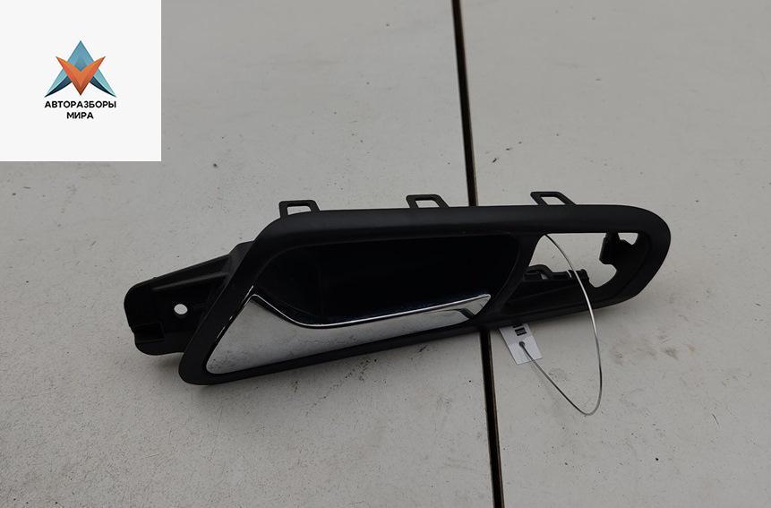 ручка внутренняя передняя левая Volkswagen Passat B6 2007, 2.0 л., дизель, АКПП, синий, универсал, 3C1837113D - фото №1