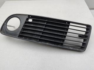 рамка фары противотуманной левой Audi A6 4B/C5 1999, 2.4 л., бензин, АКПП, чёрный, универсал, 4B0807681S