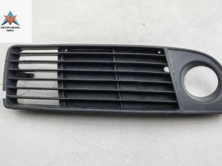 рамка фары противотуманной правой Audi A6 4B/C5 1998, 2.4 л., бензин, АКПП, серый, седан, 4B0807682