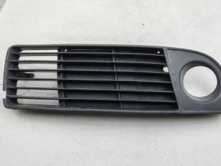 рамка фары противотуманной правой Audi A6 4B/C5 1998, 2.4 л., бензин, АКПП, серый, седан, 4B0807682