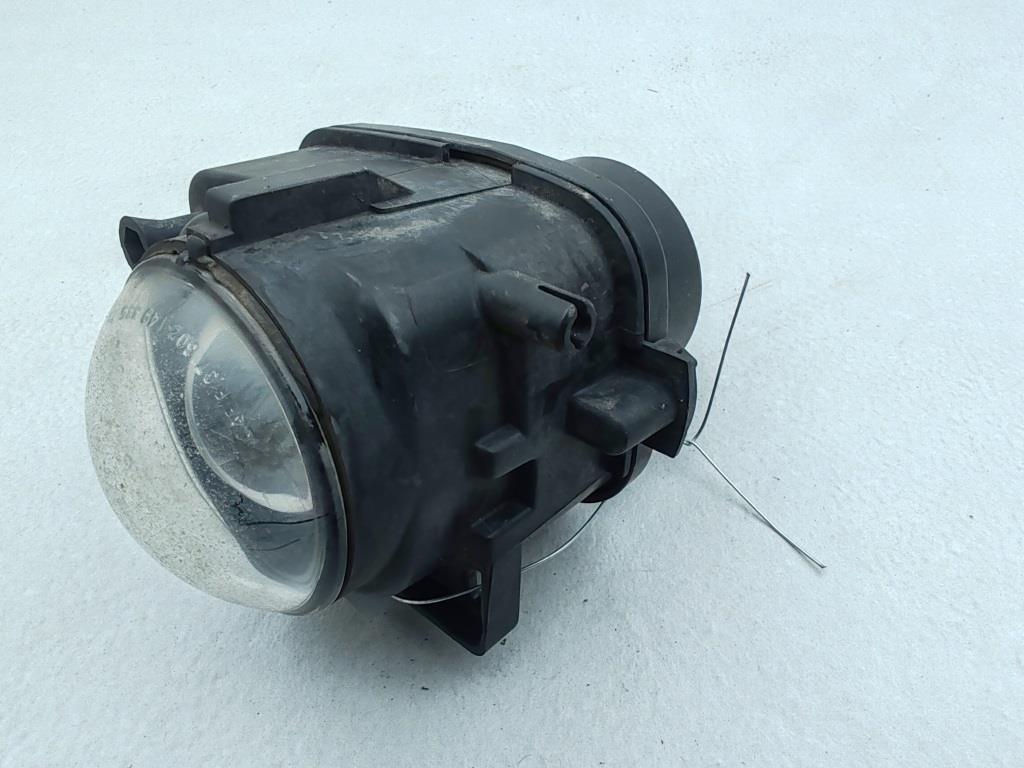 фара противотуманная правая Audi A6 C5 1998, 2.4 л., бензин, АКПП, серый, седан, 14933200