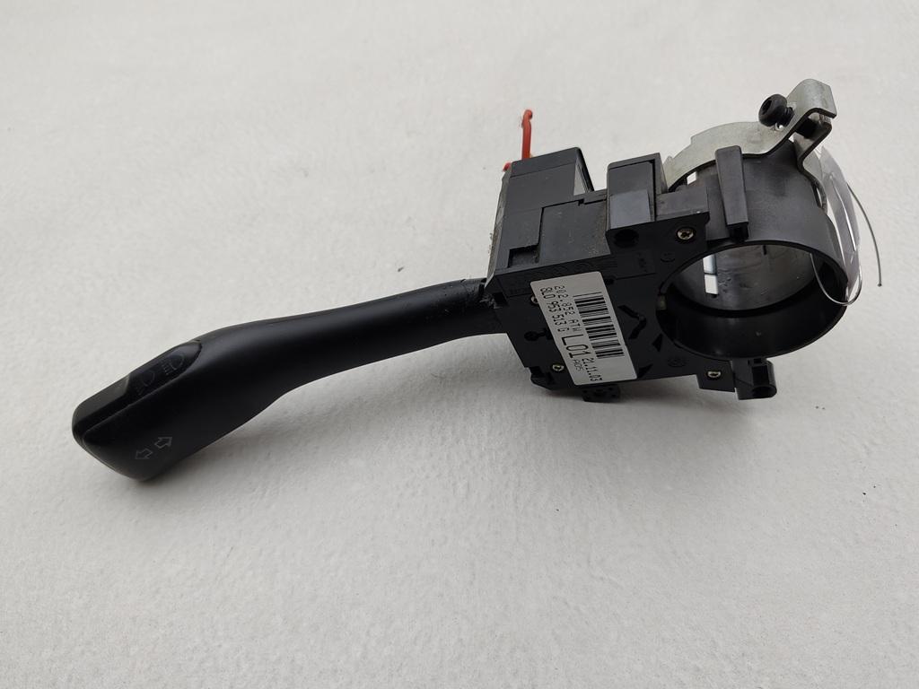 переключатель поворотов Audi A6 C5 2003, 2.0 л., бензин, МКПП, чёрный, седан, 8L0953513G