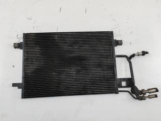 радиатор кондиционера Audi A4 B5 1998, 1.6 л., бензин, МКПП, красный, седан, 8D0260401E