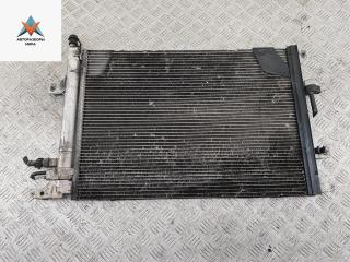 радиатор кондиционера Volvo V70 2 поколение [рестайлинг] 2005, 2.4 л., бензин, МКПП, синий, универсал