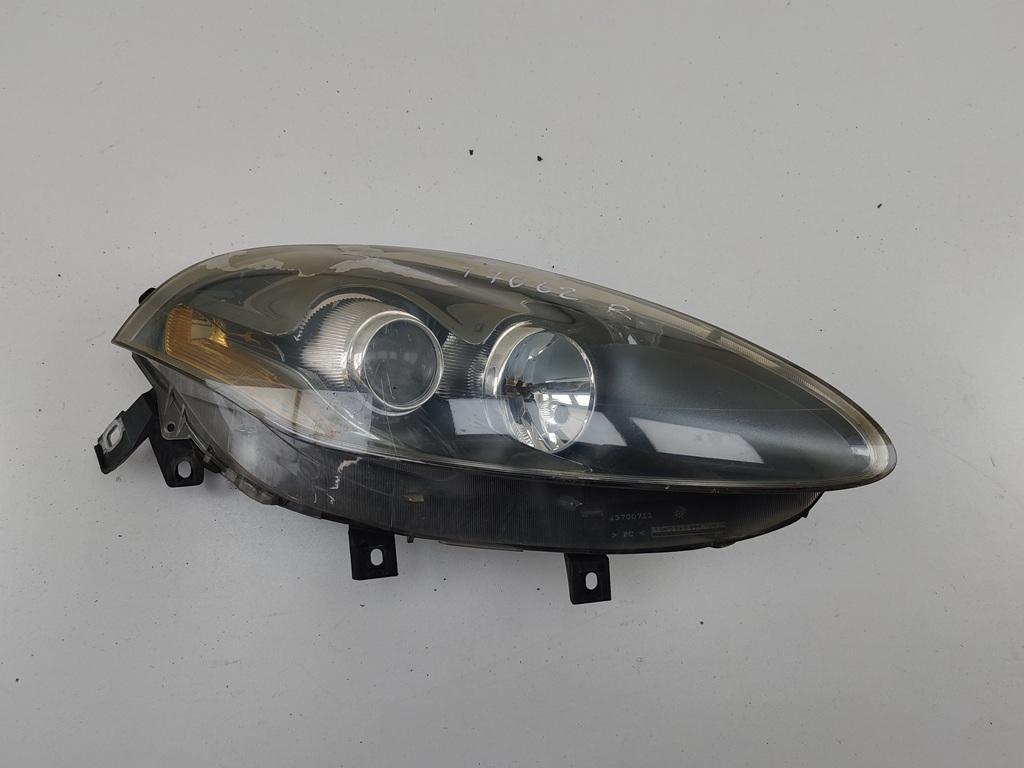 фара правая Fiat Croma II 2005, 1.9 л., дизель, АКПП, серый, универсал, 51816980