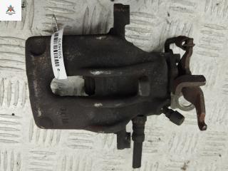 суппорт задний правый Ford Focus 1 поколение 2000, 1.6 л., i, бензин, АКПП, белый, хетчбэк 5 дв., 98AB2K327