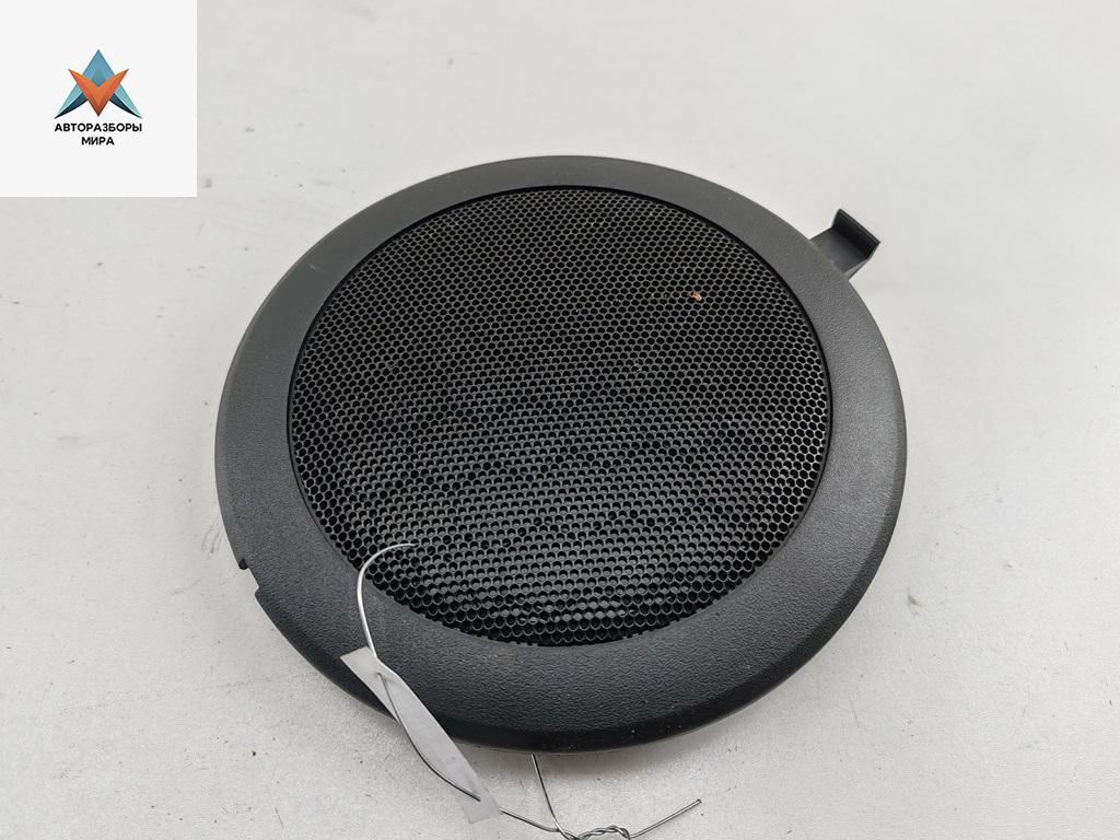 Сетка (решетка) динамика Mitsubishi Outlander 1 поколение 2006, 2.0 л., бензин, МКПП, чёрный, внедорожник 5 дв., MR456049 - фото №1