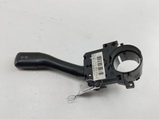 переключатель поворотов Volkswagen Passat B5+ (GP) 2001, 1.9 л., дизель, МКПП, чёрный, универсал, 8L0953513