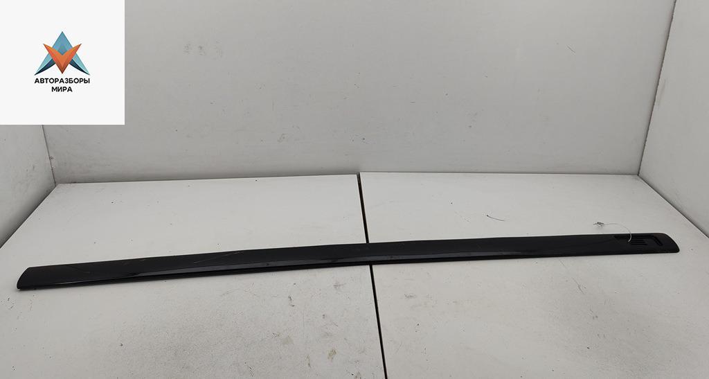 молдинг двери передней правой Opel Astra G 1999, 2.0 л., бензин, МКПП, чёрный, хетчбэк 5 дв., 131282451346 - фото №1