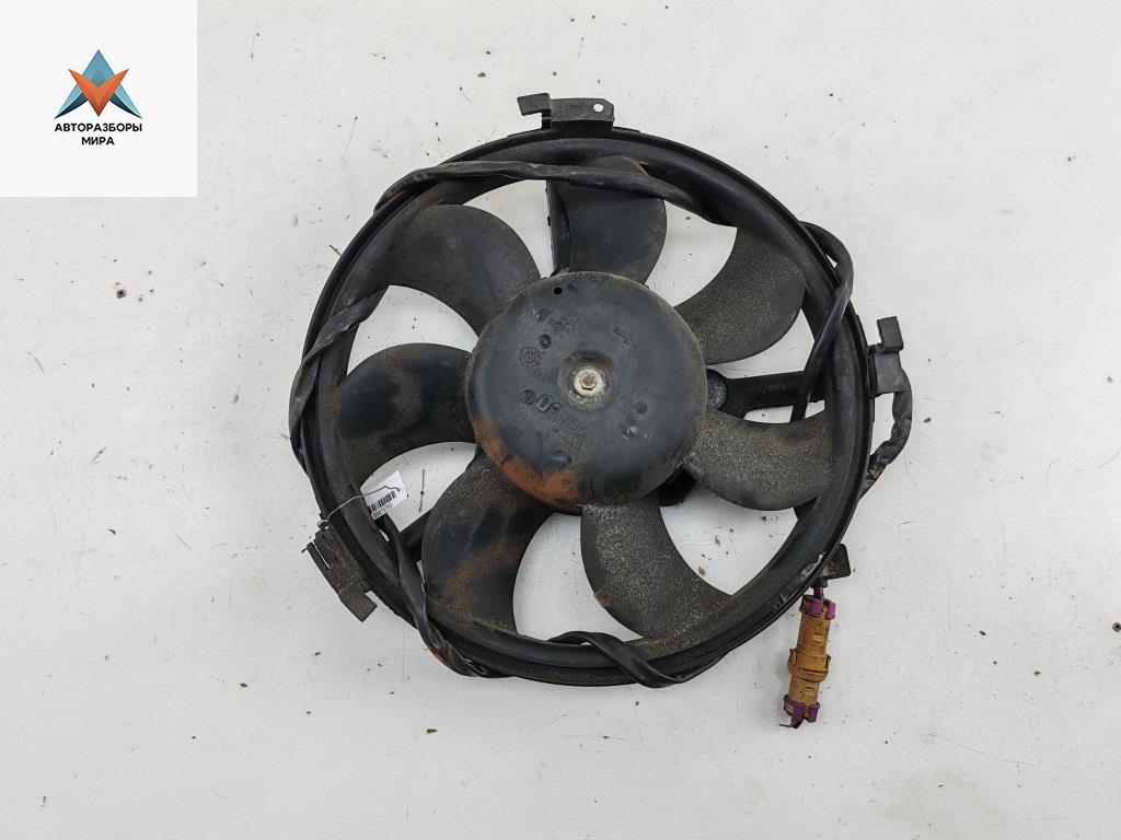 вентилятор радиатора Audi A6 4B/C5 1998, 2.4 л., бензин, АКПП, синий, универсал - фото №1