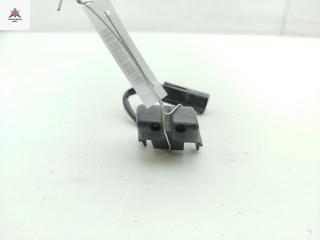 форсунка омывателя лобового стекла BMW 3 серия E46 2000, 2.0 л., дизель, МКПП, серый, седан, 8374366