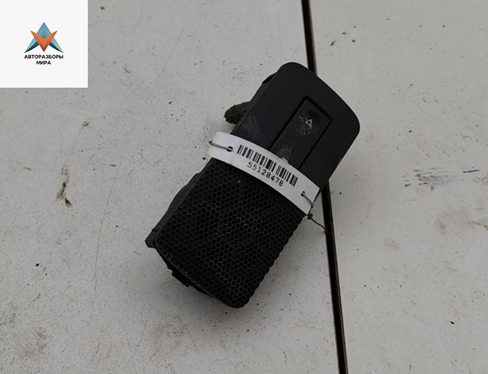 кнопка стеклоподъемника заднего левого Opel Vectra C 2002, 1.8 л., бензин, МКПП, синий, седан, 09185959 - фото №1