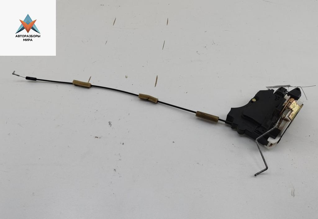 замок двери передней правой Mitsubishi Outlander 1 поколение 2006, 2.0 л., бензин, МКПП, чёрный, внедорожник 5 дв. - фото №1