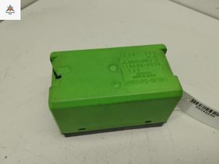 блок реле Mitsubishi Outlander 1 поколение 2006, 2.0 л., бензин, МКПП, чёрный, внедорожник 5 дв., MR515500