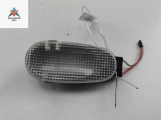 фонарь салона (плафон) Opel Omega B [рестайлинг] 2000, 2.2 л., бензин, МКПП, чёрный, универсал, 52984