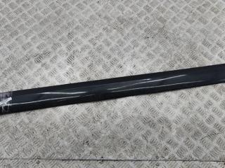 молдинг двери передней правой Opel Omega B 2000, 2.2 л., бензин, МКПП, чёрный, универсал