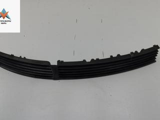 заглушка (решетка) в бампер Volkswagen Passat B5 1997, 1.6 л., бензин, МКПП, зелёный, седан, 3B0853677