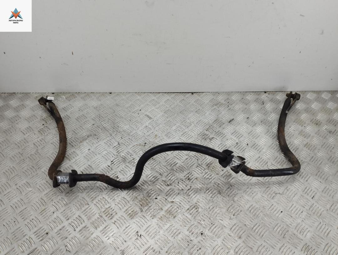 стабилизатор подвески передний Mitsubishi Space Wagon 3 поколение (Typ N50) 1999, 2.4 л., бензин, МКПП, серый, минивэн - фото №1