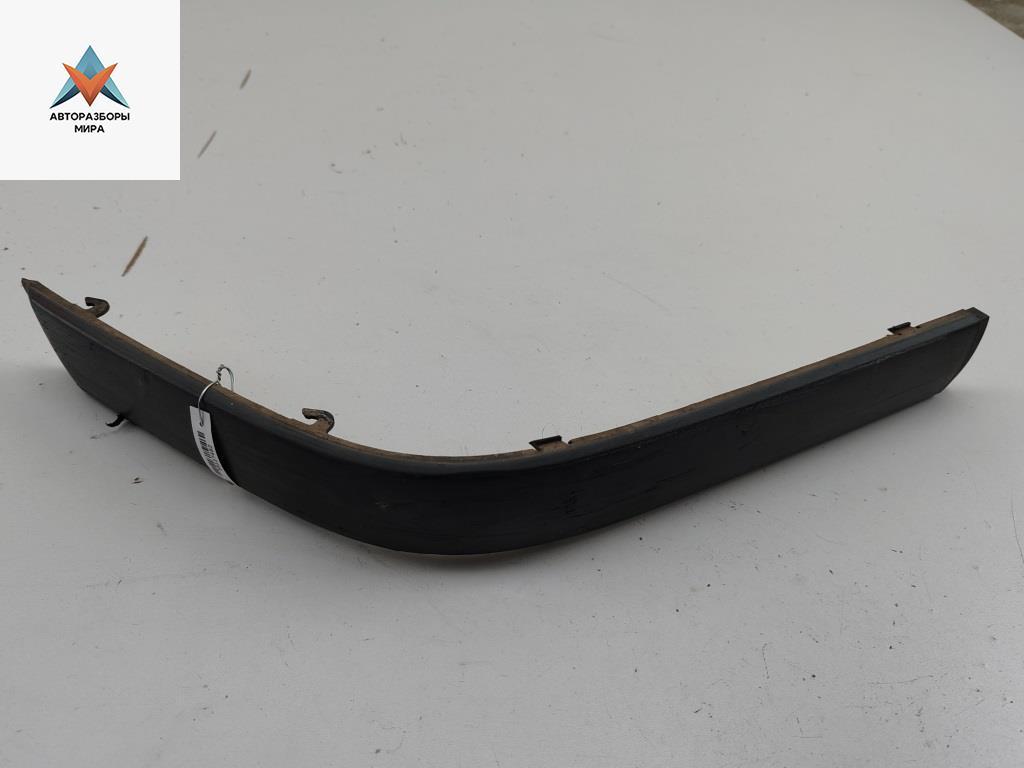 молдинг переднего бампера BMW 3 серия E36 1994, 1.6 л., бензин, МКПП, красный, хетчбэк 3 дв., 8146318 - фото №1