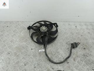 вентилятор радиатора Volkswagen Golf 4 поколение 1999, 1.6 л., бензин, МКПП, чёрный, хетчбэк 3 дв.