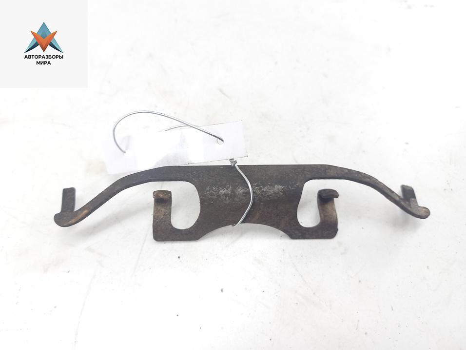 скоба суппорта BMW 5 серия E39 1999, 2.5 л., бензин, АКПП, серый, седан, 34211163399 - фото №1