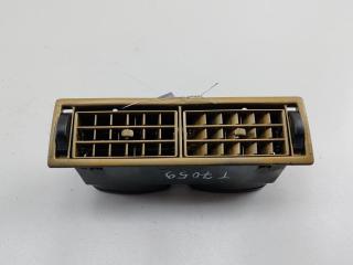 дефлектор обдува салона Volkswagen Transporter T4 1992, 2.4 л., дизель, МКПП, серый, микроавтобус, 191819703