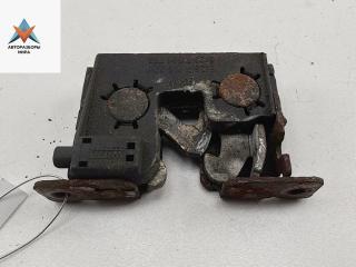 замок капота BMW 5 серия E60/E61 2004, 2.2 л., бензин, МКПП, чёрный, седан