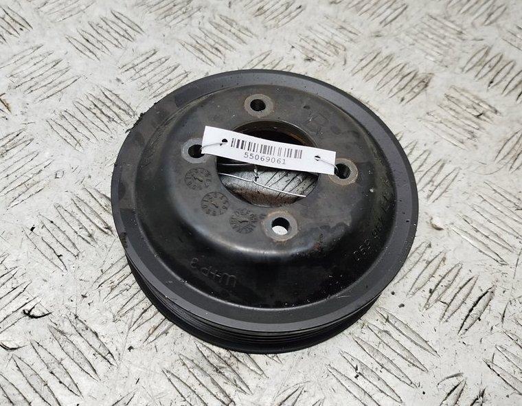 шкив помпы BMW 5 E39 2003, 2.2 л., бензин, МКПП, серый, универсал, 1436590