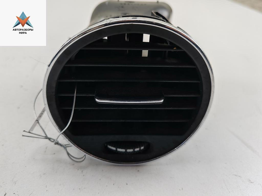 дефлектор обдува салона Mercedes-Benz CLS-Класс C219 2005, 3.5 л., бензин, АКПП, чёрный, седан, 2198300154 - фото №1