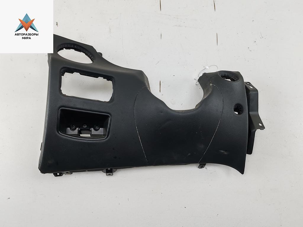 накладка на торпедо (консоль) Mercedes-Benz CLS-Класс C219 2005, 3.5 л., бензин, АКПП, чёрный, седан - фото №1