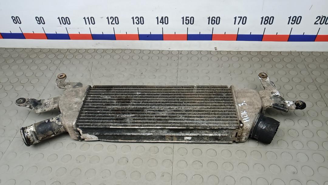 радиатор интеркулера Citroen C-Crosser 1 поколение 2009, 2.2 л., D HDi, дизель, МКПП, внедорожник 5 дв. - фото №1