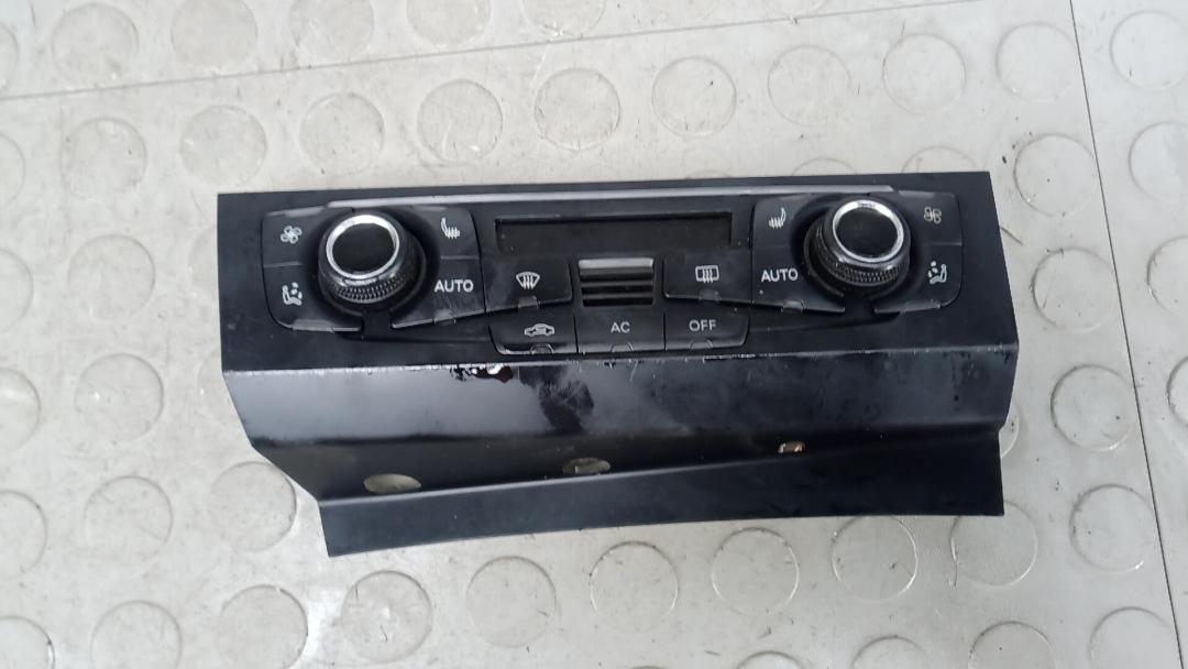 блок управления печки / климат-контроля Audi A4 B8/8K 2008, 3.0 л., дизель, АКПП, универсал, 8T2820043T, 8T2820043AG - фото №1