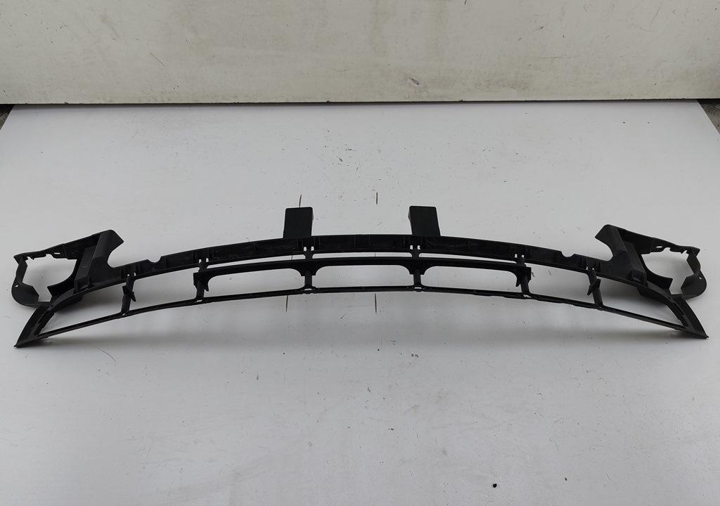 заглушка (решетка) в бампер BMW 3 E46 2002, 2.0 л., дизель, АКПП, синий, универсал, 7030594