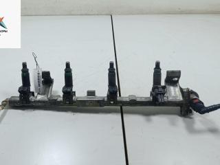 топливная рампа Ford Fusion 1 поколение 2003, 1.4 л., бензин, МКПП, чёрный, хетчбэк 5 дв.