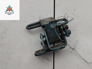 петля двери Volkswagen Passat B5 1997, зелёный, седан, 8L3831411