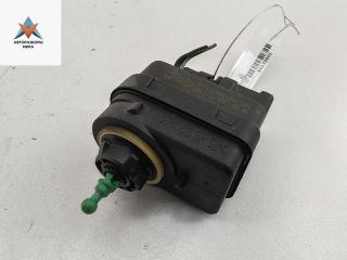 корректор фар Renault Megane 1 поколение [рестайлинг] 2000, 1.6 л., бензин, АКПП, серый, хетчбэк 5 дв., 7700840141